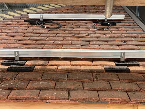 Hook stops - protecting your roof tiles from breaking/cracking